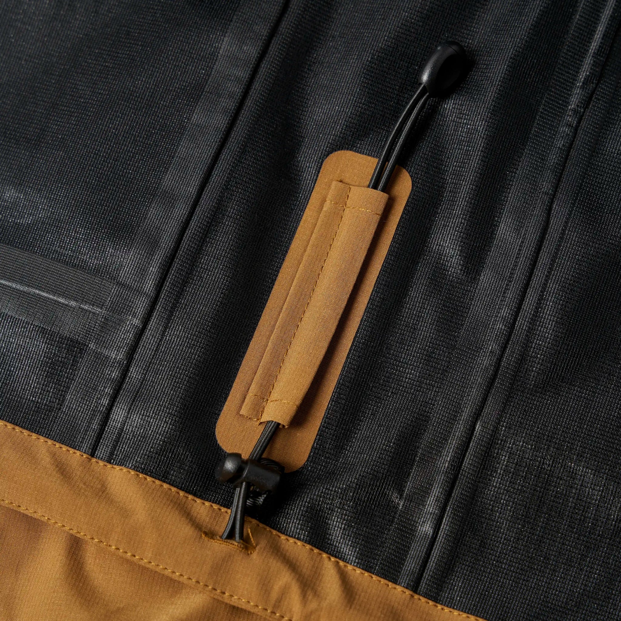 M's Frontier Hardshell Jacket - Image 13